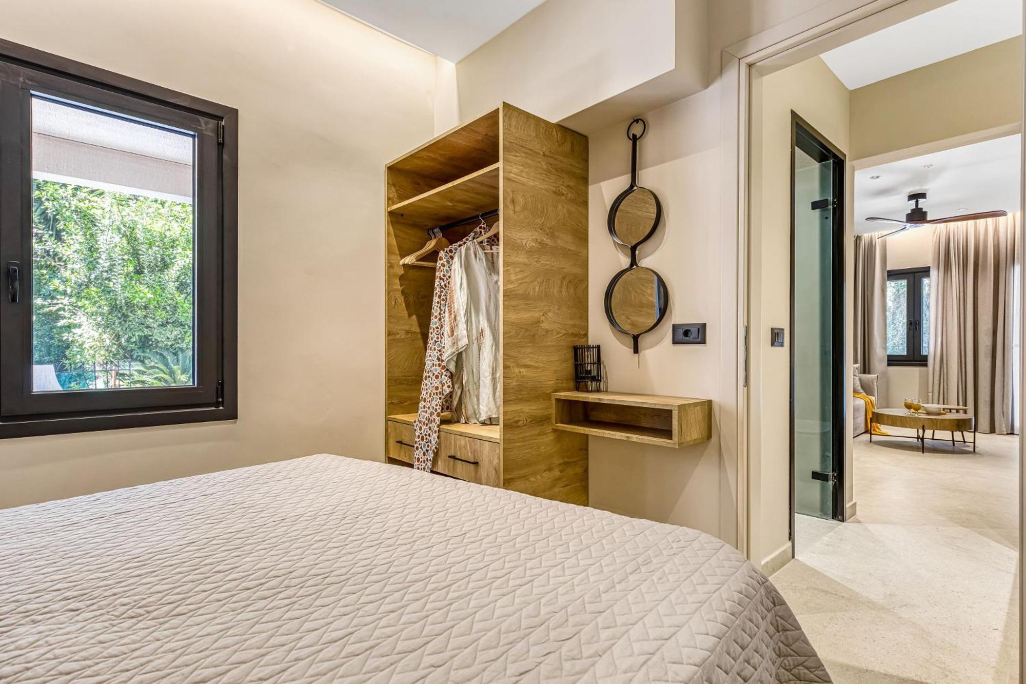 Almyra Apartments & Studios Agios Gordios  Extérieur photo