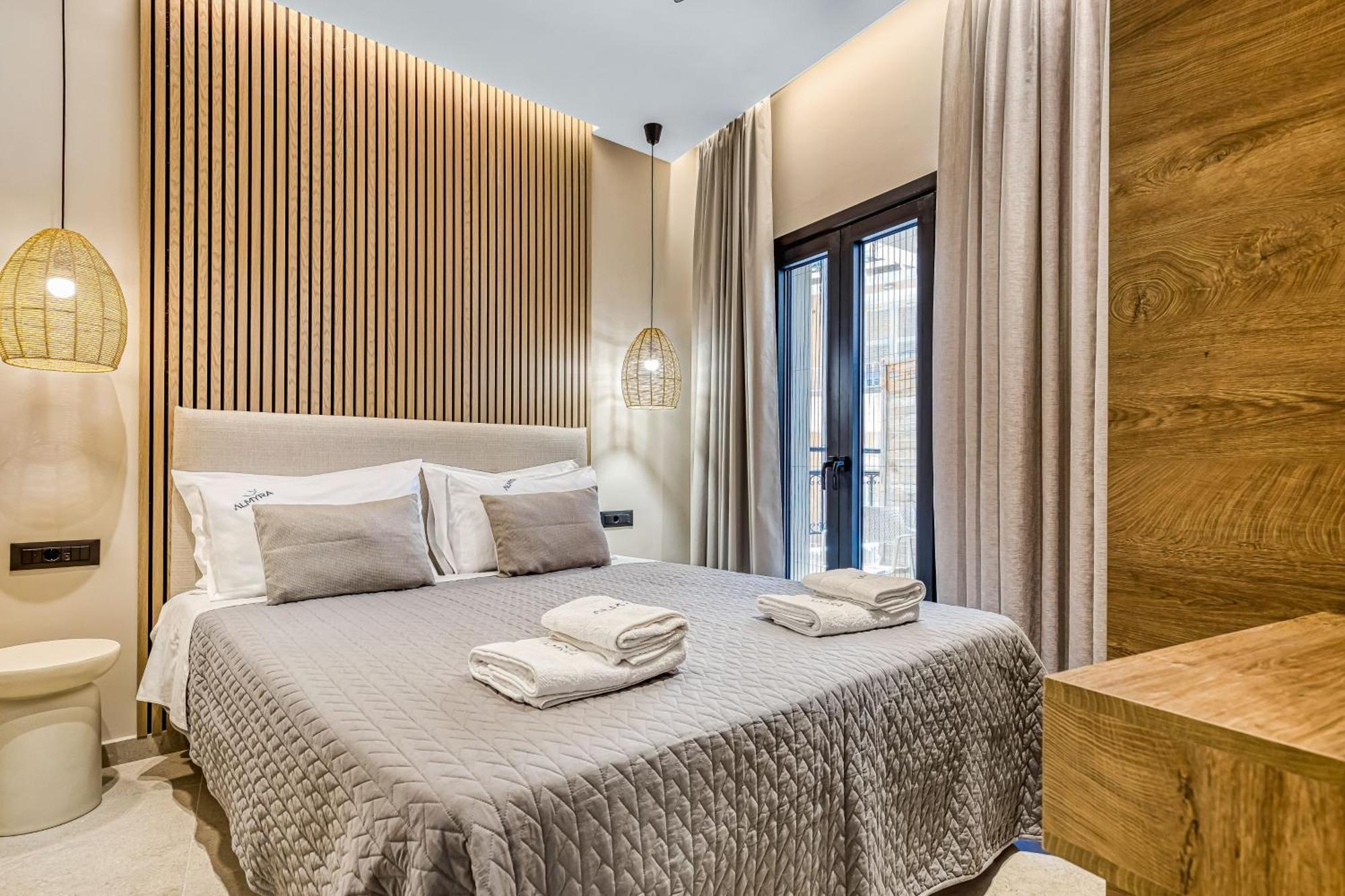 Almyra Apartments & Studios Agios Gordios  Extérieur photo